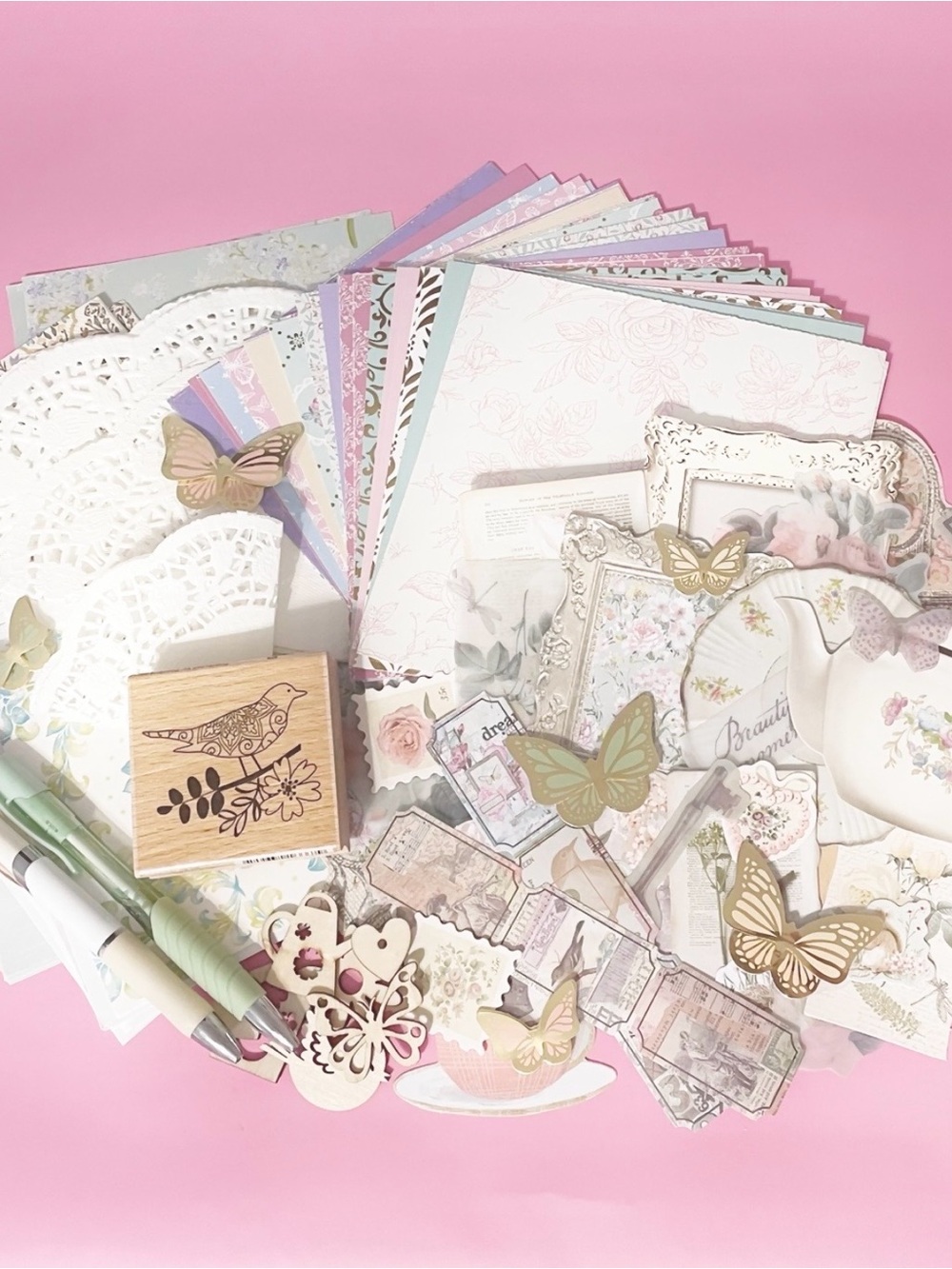Cottage Core Floral Craft Paper Pack/Junk Journaling Kit